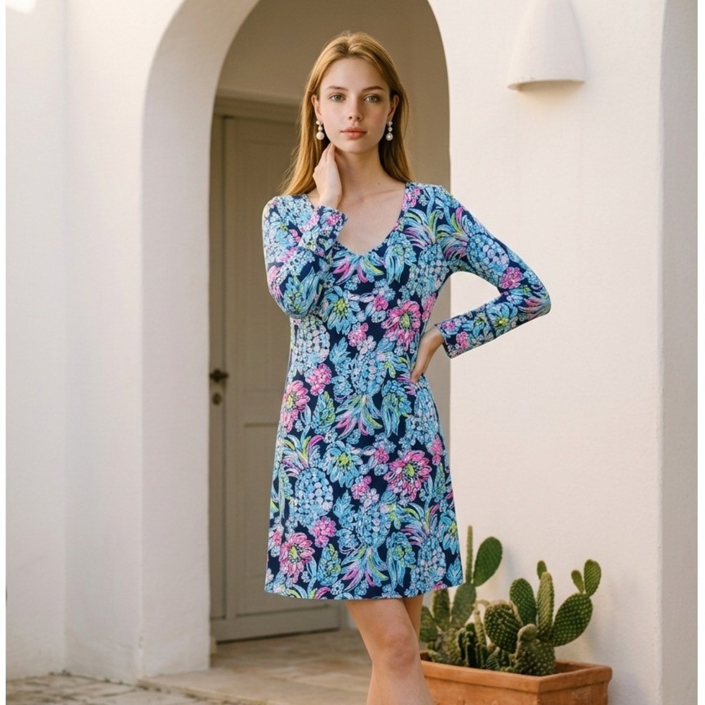 Lilly Pulitzer L Blue Pink Winona‎ Pineapple Paradise Floral V-Neck Shift Dress